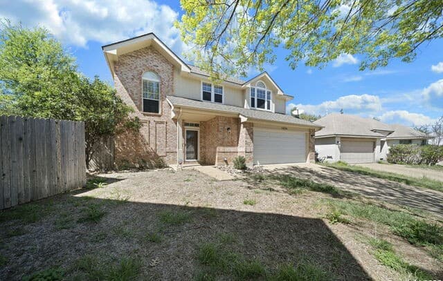3-bedroom rental at 14235 Red Maple Wood in San Antonio, TX — photo 2