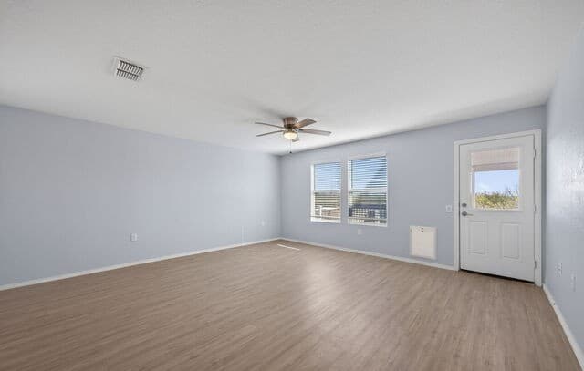 4-bedroom rental at 1032 Worshan Terrace in San Antonio, TX — photo 5