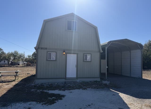 0rental at 9137 Fawn Creek in Spring Branch, TX — photo 3