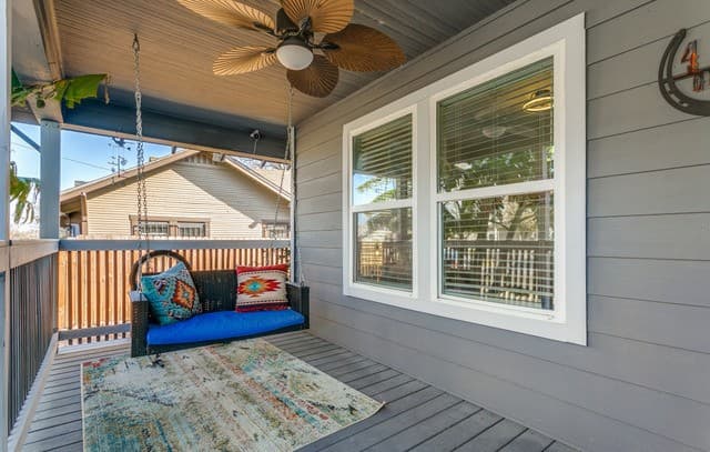3-bedroom rental at 410 Gulf in San Antonio, TX — photo 4
