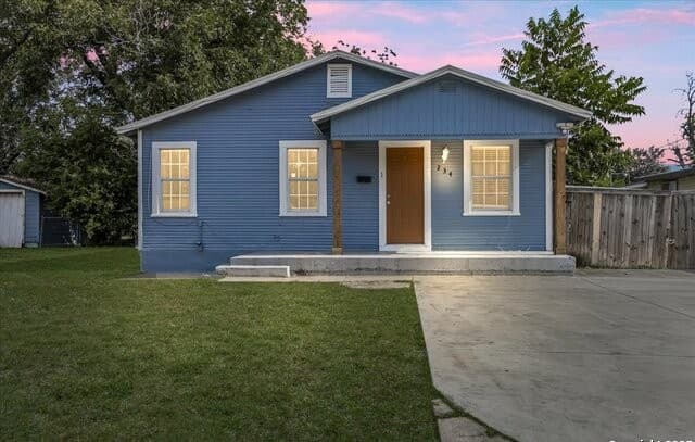 2-bedroom rental at 234 Readwell Dr in San Antonio, TX — photo 1
