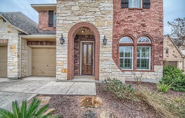 Home for sale at 25606 Poerner Trail in San Antonio, TX — photo 4