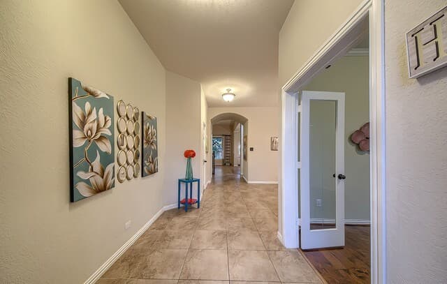 Home for sale at 25606 Poerner Trail in San Antonio, TX — photo 5
