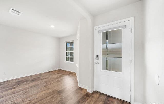 4-bedroom rental at 6638 Kingsley Edge in San Antonio, TX — photo 5