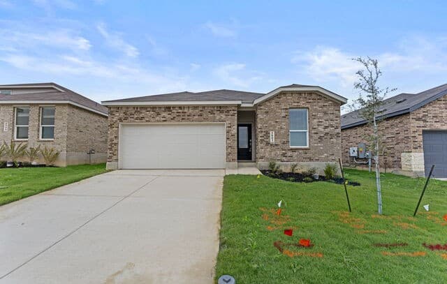 4-bedroom rental at 5003 Mission Tejas Road in Marion, TX — photo 1