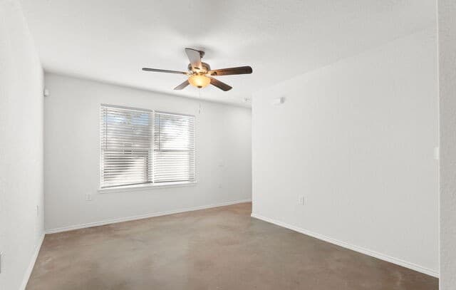 2-bedroom rental at 631 E Carolina Unit 1 in San Antonio, TX — photo 5