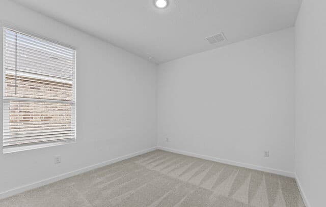 4-bedroom rental at 2299 Fort Davis Pass in Marion, TX — photo 3