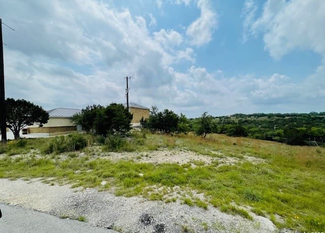 rental at 255 River Bend Place in Spring Branch, TX — photo 2