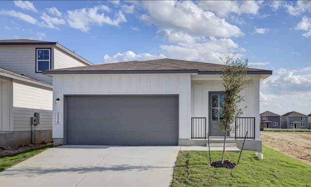 3-bedroom rental at 2530 Dry Moss Way in San Antonio, TX — photo 1