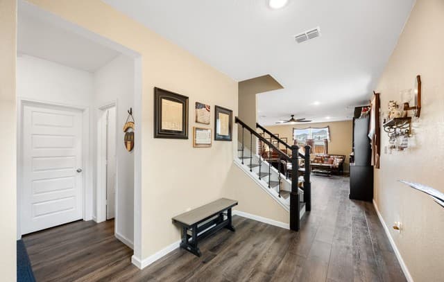 4-bedroom rental at 5831 Hematite Rim in San Antonio, TX — photo 5