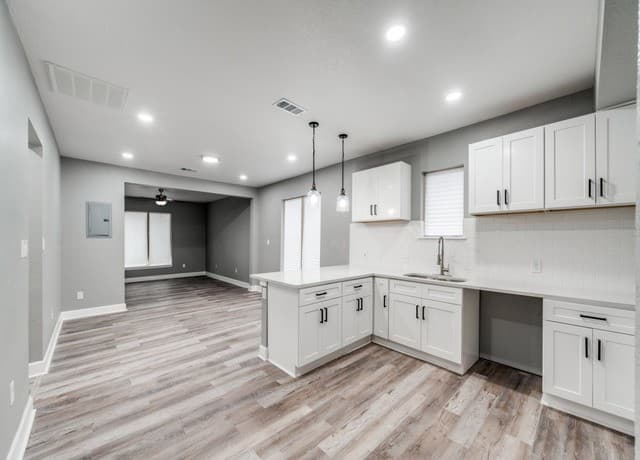 4-bedroom rental at 945 Potomac in San Antonio, TX — photo 5