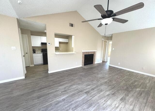 rental at 7018 Silver Canyon in San Antonio, TX — photo 2
