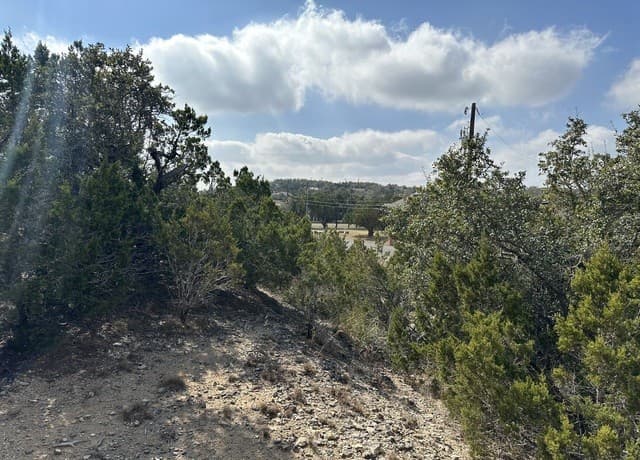 rental at 27110 Bumble Bee in San Antonio, TX — photo 3