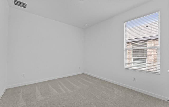 4-bedroom rental at 4986 Mission Tejas Road in Marion, TX — photo 3