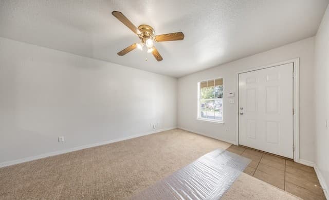 3-bedroom rental at 515 Belcross in San Antonio, TX — photo 4