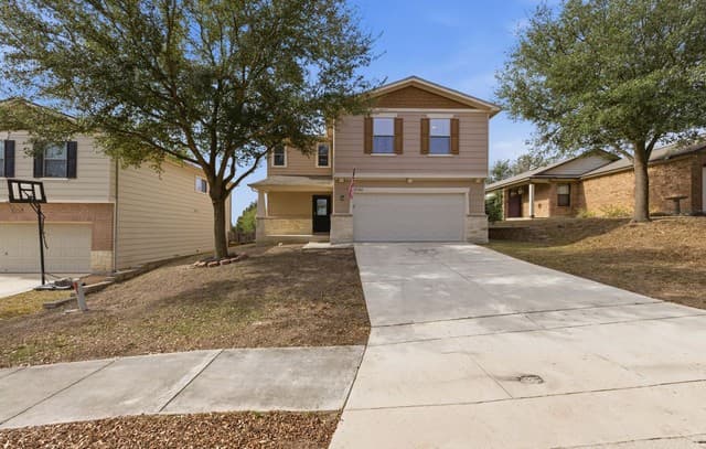 4-bedroom rental at 5764 Maxfli in Schertz, TX — photo 1