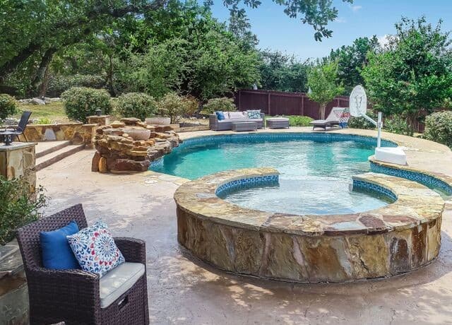 4-bedroom rental at 1626 Wild Peak in San Antonio, TX — photo 1