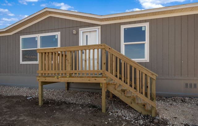 3-bedroom rental at 224 Private Road 4656 in Hondo, TX — photo 5