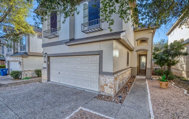 3-bedroom rental at 21615 Dion in San Antonio, TX — photo 3