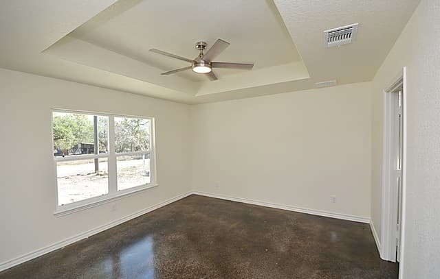 3-bedroom rental at 1436 Laguna in Spring Branch, TX — photo 5