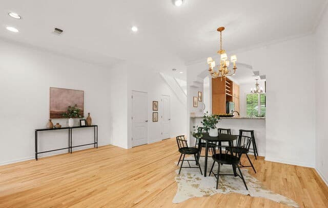 2-bedroom rental at 137 Saint Dennis Unit 137 in San Antonio, TX — photo 4