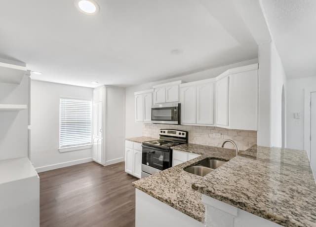 rental at 755 Cavalier in San Antonio, TX — photo 5