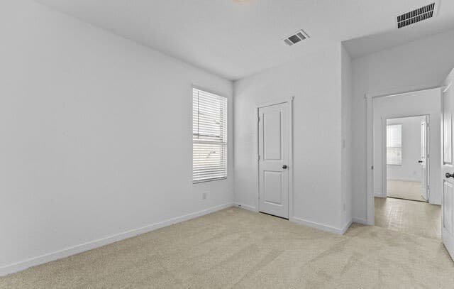 4-bedroom rental at 4987 Mission Tejas Road in Marion, TX — photo 4