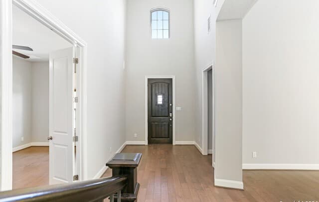 5-bedroom rental at 25843 Scenic Rock in San Antonio, TX — photo 4