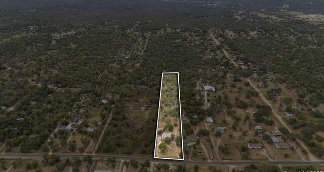 2-bedroom rental at 551 Peaceful Ln in San Antonio, TX — photo 2
