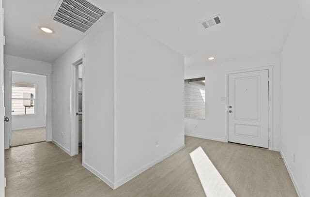 4-bedroom rental at 337 Kayden Court in Marion, TX — photo 3