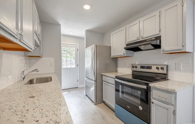 3-bedroom rental at 4114 Dakota Sun in San Antonio, TX — photo 5