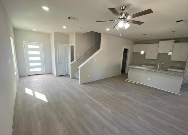 3-bedroom rental at 10703 Pharaoh Run in San Antonio, TX — photo 3