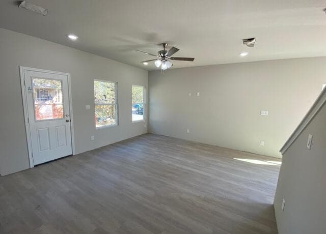 3-bedroom rental at 10703 Pharaoh Run in San Antonio, TX — photo 4
