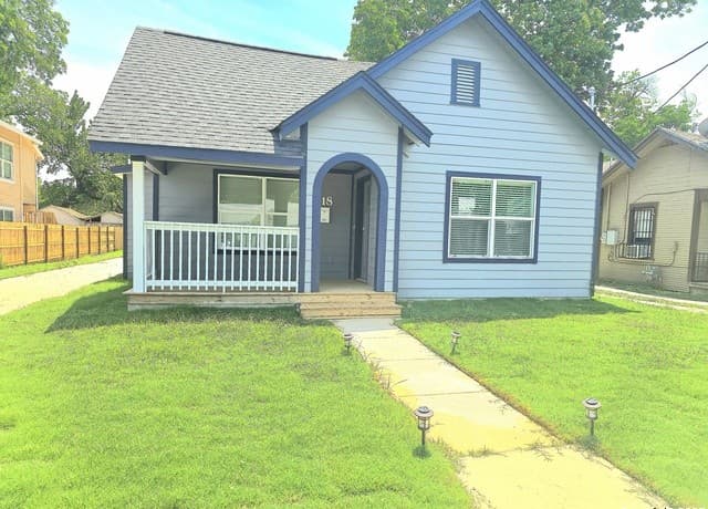 4-bedroom rental at 418 Gulf in San Antonio, TX — photo 1