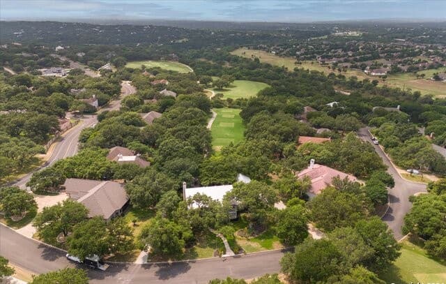 5-bedroom rental at 29715 Windchime Hill in Fair Oaks Ranch, TX — photo 2