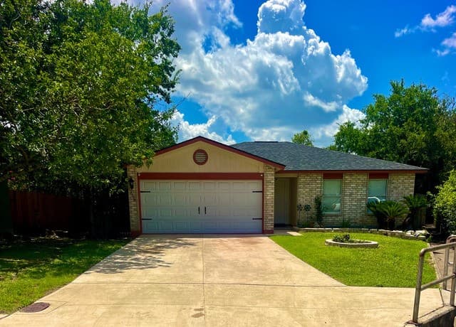 3-bedroom rental at 7306 Huntwood in San Antonio, TX — photo 1