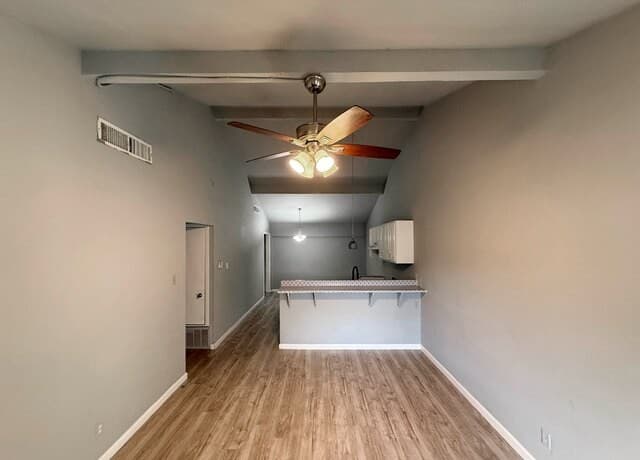 3-bedroom rental at 6605 Spring Lark St in San Antonio, TX — photo 3