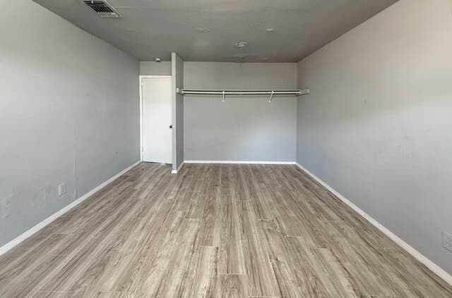 3-bedroom rental at 6605 Spring Lark St in San Antonio, TX — photo 5
