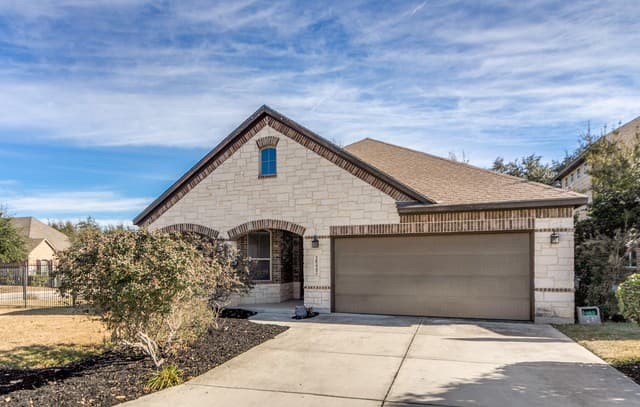 Home for sale at 28442 Joanie Kay in San Antonio, TX — photo 2