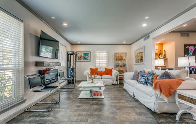 3-bedroom rental at 100 Lorenz Rd Unit 802 in San Antonio, TX — photo 5