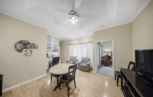 2-bedroom rental at 8000 Donore Unit 10 in San Antonio, TX — photo 4