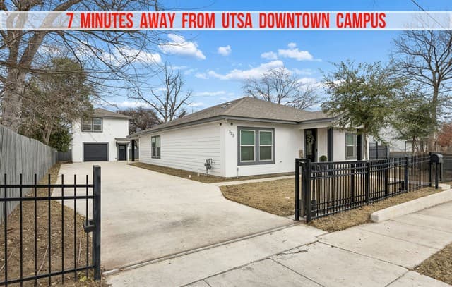 Home for sale at 303 Pendleton Ave in San Antonio, TX — photo 3