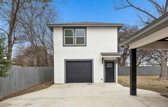 Home for sale at 303 Pendleton Ave in San Antonio, TX — photo 5