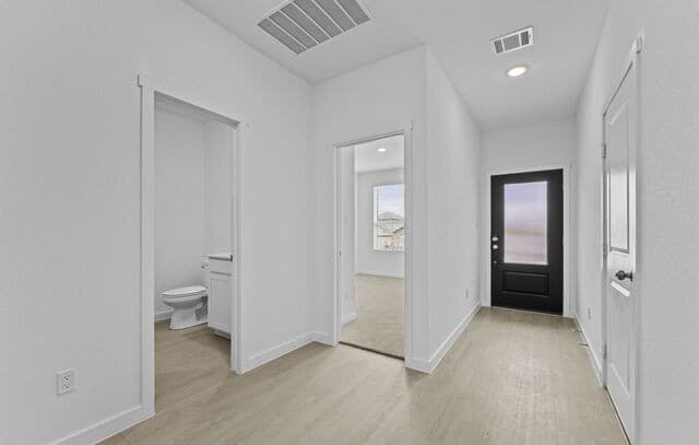 4-bedroom rental at 4999 Mission Tejas Road in Marion, TX — photo 3