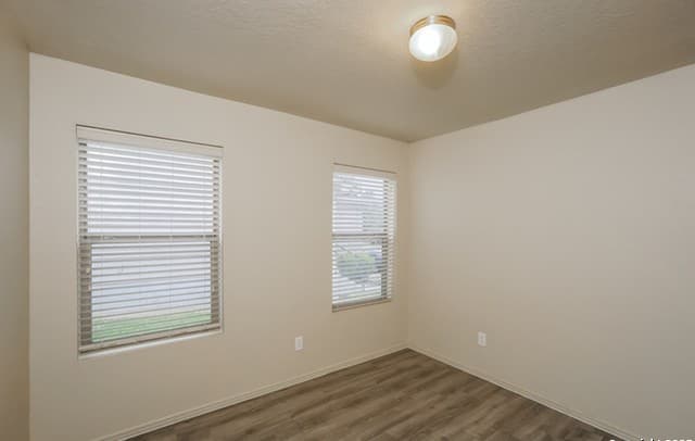 3-bedroom rental at 2030 Catfish Pond in San Antonio, TX — photo 5