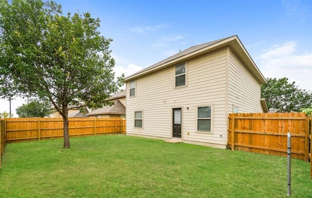 4-bedroom rental at 10710 Butterfly Pass in San Antonio TX