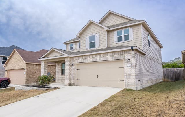 3-bedroom rental at 408 Sambar Bay Drive in Boerne, TX — photo 2