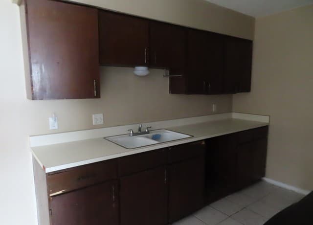 rental at 2003 Anchor Dr. in San Antonio, TX — photo 2