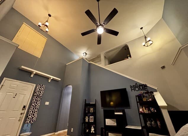 3-bedroom rental at 7926 Coastal Run in San Antonio, TX — photo 1