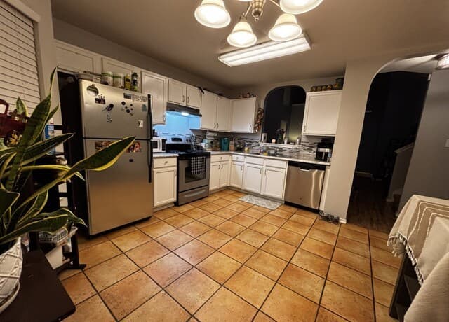 3-bedroom rental at 7926 Coastal Run in San Antonio, TX — photo 3